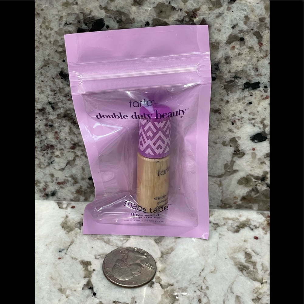 🍄6/$26 Tarte shape tape glow wand  in “dream” purse size NWT